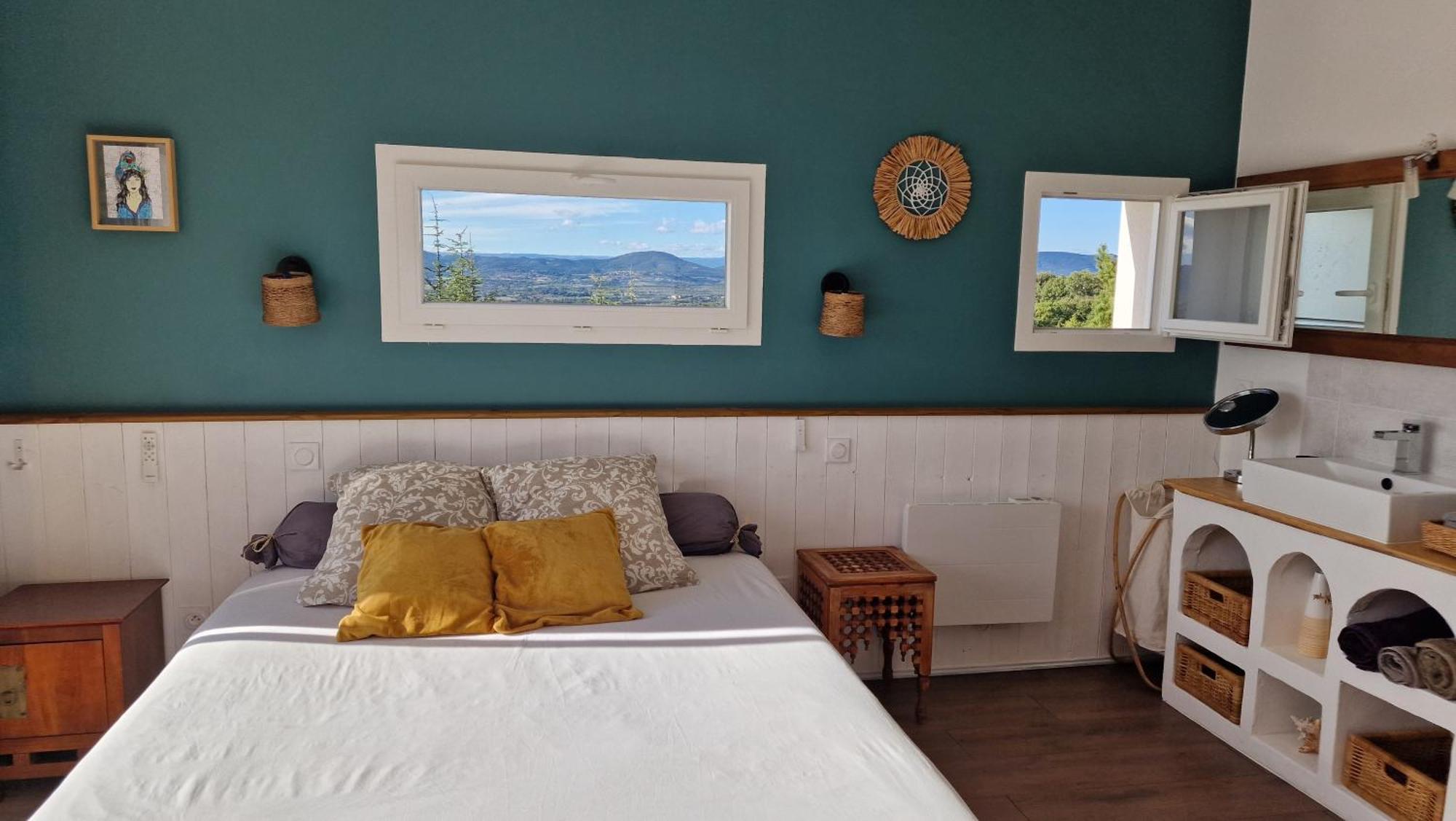 Reve D'Escapade Chambre Avec Vue Sublime Sur Les Cevennes Ardechoises Barjac  Exteriör bild